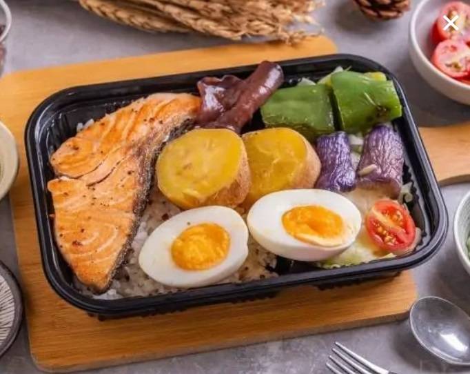 鮭魚餐食 l 精隨食品行